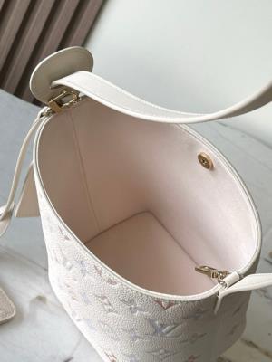 wholesale quality louis vuitton m25673
